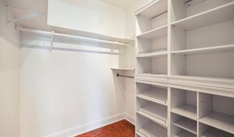 4201 CATHEDRAL Ave NW #222W, Washington, DC 20016
