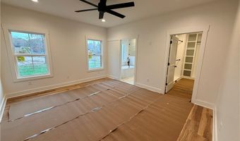 406 Edgewood Dr, Belton, SC 29627