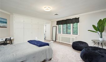 47 S Wheaton Rd, Akron, OH 44313