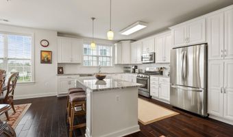 44589 YORK CREST Ter 300, Ashburn, VA 20147