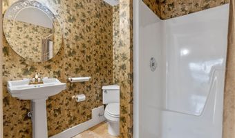 525 SHERIDAN Blvd, Orlando, FL 32804