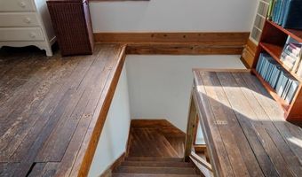 301 E McKinley Ave, Apache, OK 73006