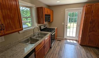 647 Oakwood Ave, Alton, IL 62002