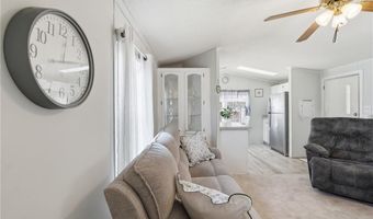 27 Woodward Rd, Lincoln, RI 02865