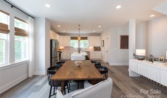 2254 Electric Ln, Charlotte, NC 28205