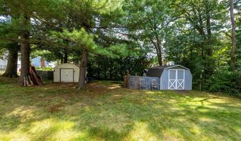 33 Debra Ln, Bristol, CT 06010