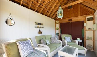 435 Old Hebron Rd, Colchester, CT 06415