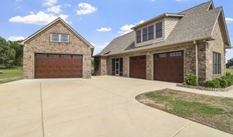 3023 Marina Dr, Athens, AL 35611