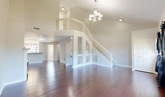 1908 Lindsay Ln, Ann Arbor, MI 48104