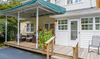 461 Circle Dr, Abingdon, VA 24210