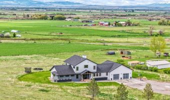 200 Miller Point Pl, Belgrade, MT 59714