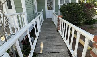 987 W Howard Ave, Biloxi, MS 39530