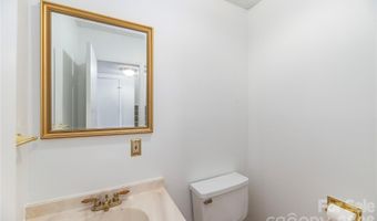 30 Maple Ridge Ln, Asheville, NC 28806