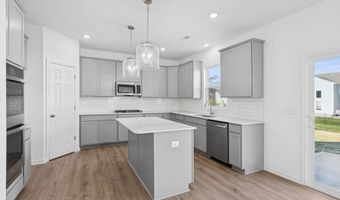 4254 Hayden Valley Dr, Bargersville, IN 46106