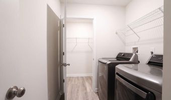 9 Lookout Ave, Barnegat, NJ 08005