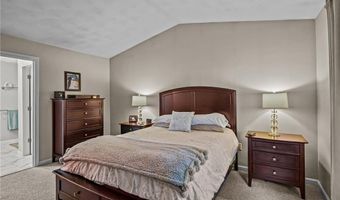 2 Mulberry Dr, Cranston, RI 02921