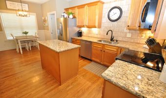 204 PARLIAMENT Pkwy, Alabaster, AL 35114