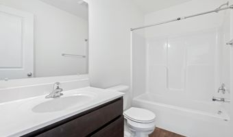 42 LILLICH Dr 12, Abbottstown, PA 17301