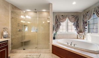 434 MEETINGHOUSE Rd, Ambler, PA 19002