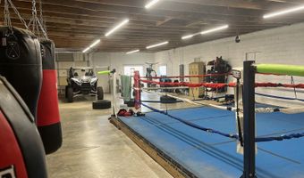 1250 S Slater St, Batesville, AR 72501