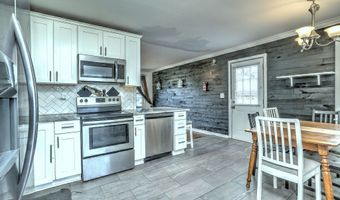 42 Highland Ave, Ansonia, CT 06401