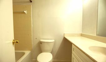 1007 FALLCREST Ct 4-104, Bowie, MD 20721