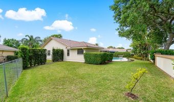 12071 NW 2nd Dr, Coral Springs, FL 33071