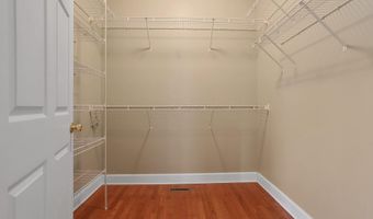 3040 Clifford Ave, Ashville, OH 43103