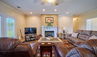 4116 Wildflower Ln, Benton, AR 72015