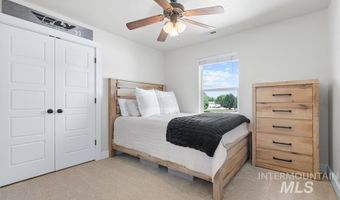 23800 Breyer Rd, Caldwell, ID 83607