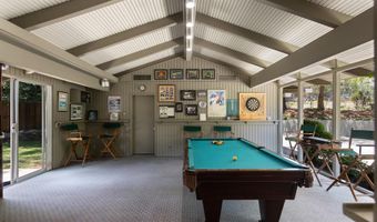 2279 Midwick Dr, Altadena, CA 91001