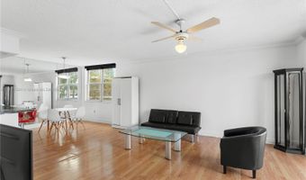 9440 W Bay Harbor Dr 2C, Bay Harbor Islands, FL 33154