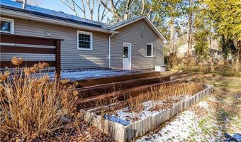 38 Greenwood Rd, North Kingstown, RI 02852