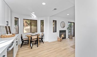 1262 E La Palma Ave A, Anaheim, CA 92805