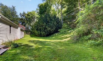 6 Loudon Pkwy, Albany, NY 12211