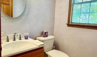 26 POLING FARM Ct, Belle Mead, NJ 08502