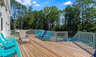 11 Macintosh Dr, Andover, NJ 07848