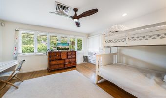 1319 Mokulua Dr, Kailua, HI 96734