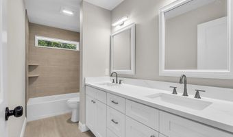 70 Seurat St, Barnegat, NJ 08005