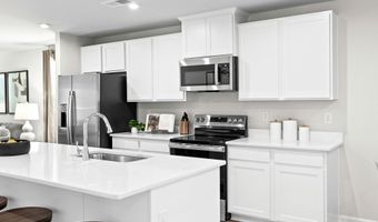 8011 Sterling Oaks Dr NW Plan: Fairview, Ash, NC 28420