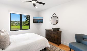 4208 Highland Dr, Carlsbad, CA 92008