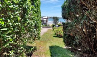 7 Jenckes Ct, Narragansett, RI 02882