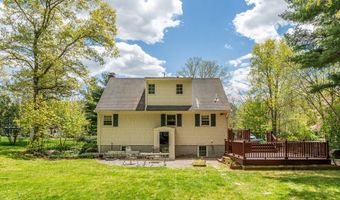 34 Oakhill Ave, Attleboro, MA 02703
