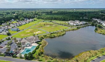 12461 COASTAL MARSH Dr 502, Berlin, MD 21811