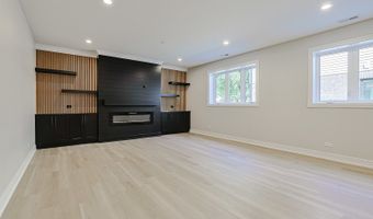 11156 S Lawler Ave, Alsip, IL 60803