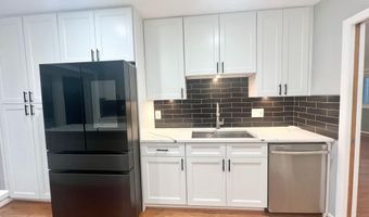 4816 DODSON Dr, Annandale, VA 22003