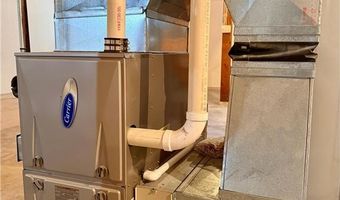 146 Washington Ave, Alden, MN 56009