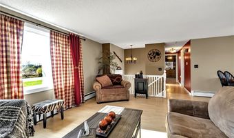 12948 Swift Mills Rd, Akron, NY 14001