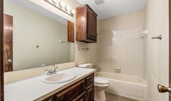 2205 Meadow Ln, Barling, AR 72923