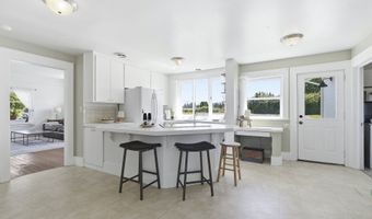 24051 NE AIRPORT Rd, Aurora, OR 97002